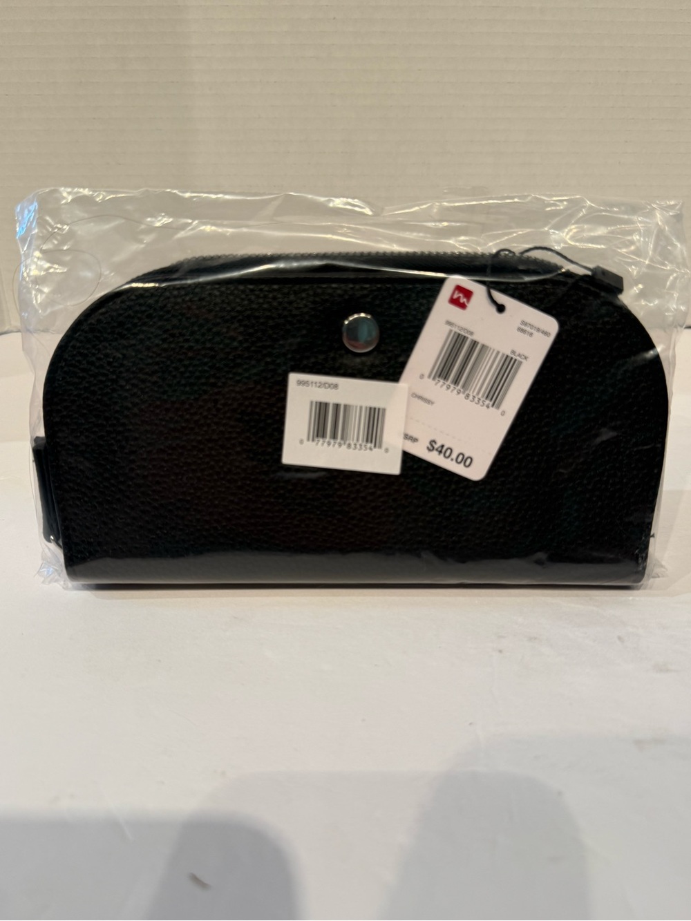 Mundi Chrissy black leather women’s wallet sealed